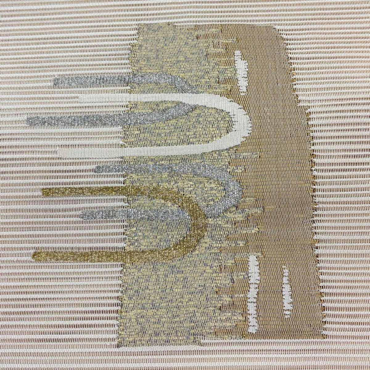 美品】 名古屋帯 秀品 夏帯 絽 幾何学模様 金銀糸 箔 ベージュ 正絹
