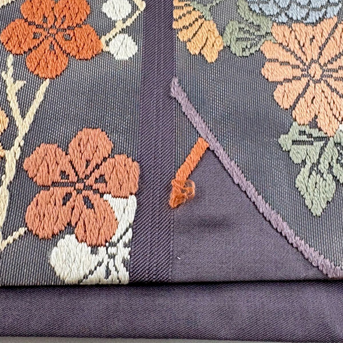 袋帯 名品 草花 有職文様 唐織 箔 紫 六通 正絹｜中古・古着
