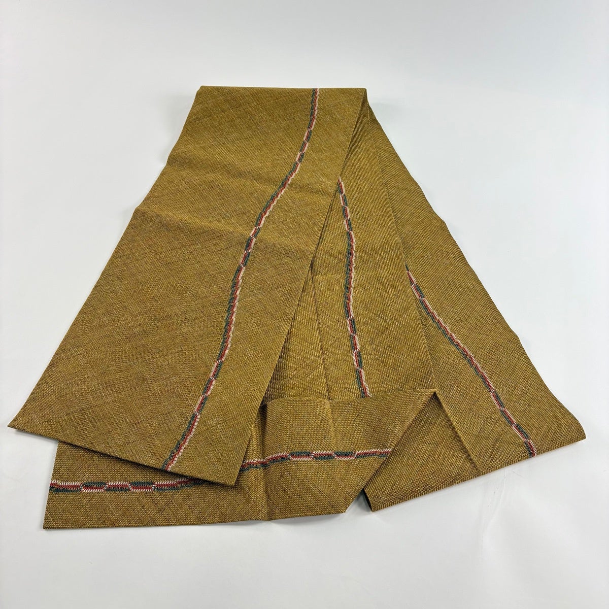 名古屋帯 秀品 八寸名古屋帯 松葉仕立て 幾何学模様 金糸 黄土色 正絹