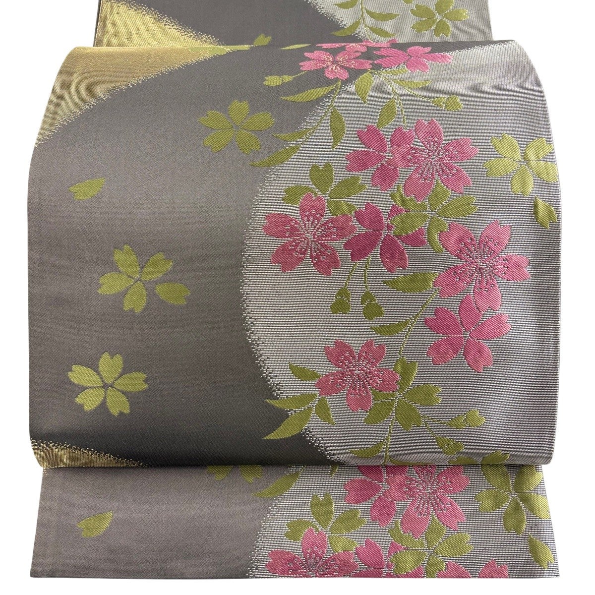美品】 開き名古屋帯 名品 ますいわ屋 うさぎ 桜 抹茶色 正絹｜中古