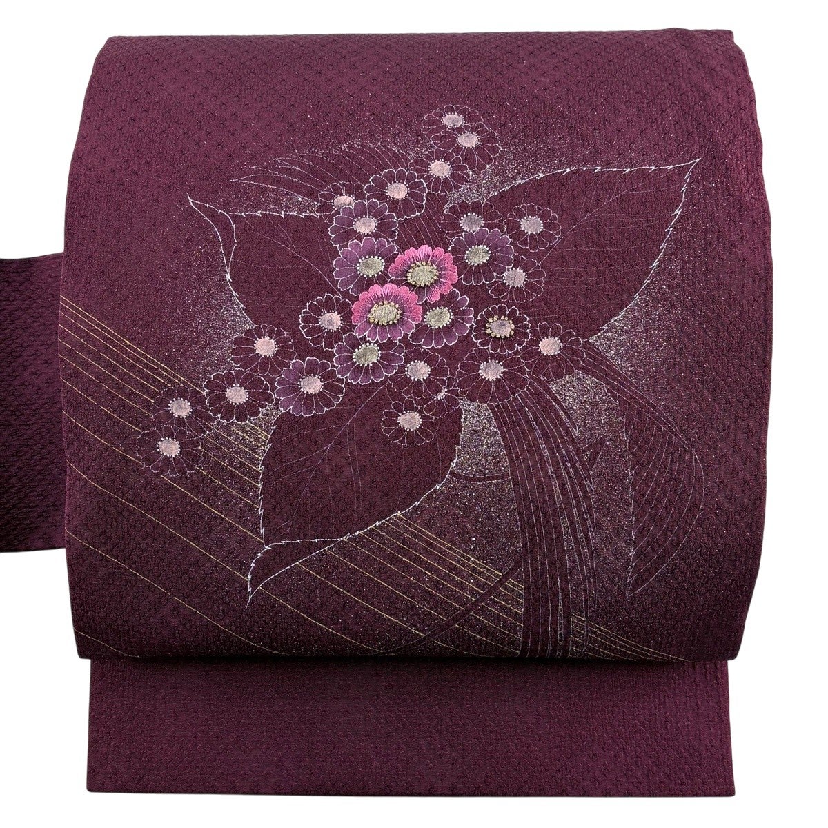 美品】 名古屋帯 秀品 落款あり 草花 刺繍 金彩 赤紫 正絹｜中古・古着