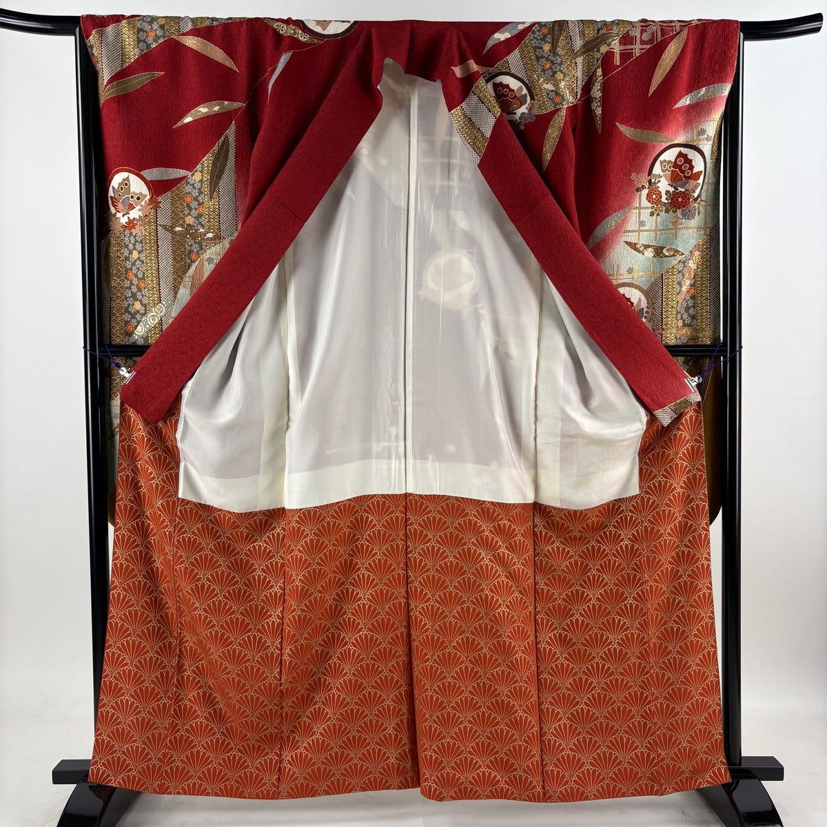 振袖 身丈161.5cm 裄丈65cm M 袷 袋帯フルセット 蝶 草花 金糸 金彩 赤
