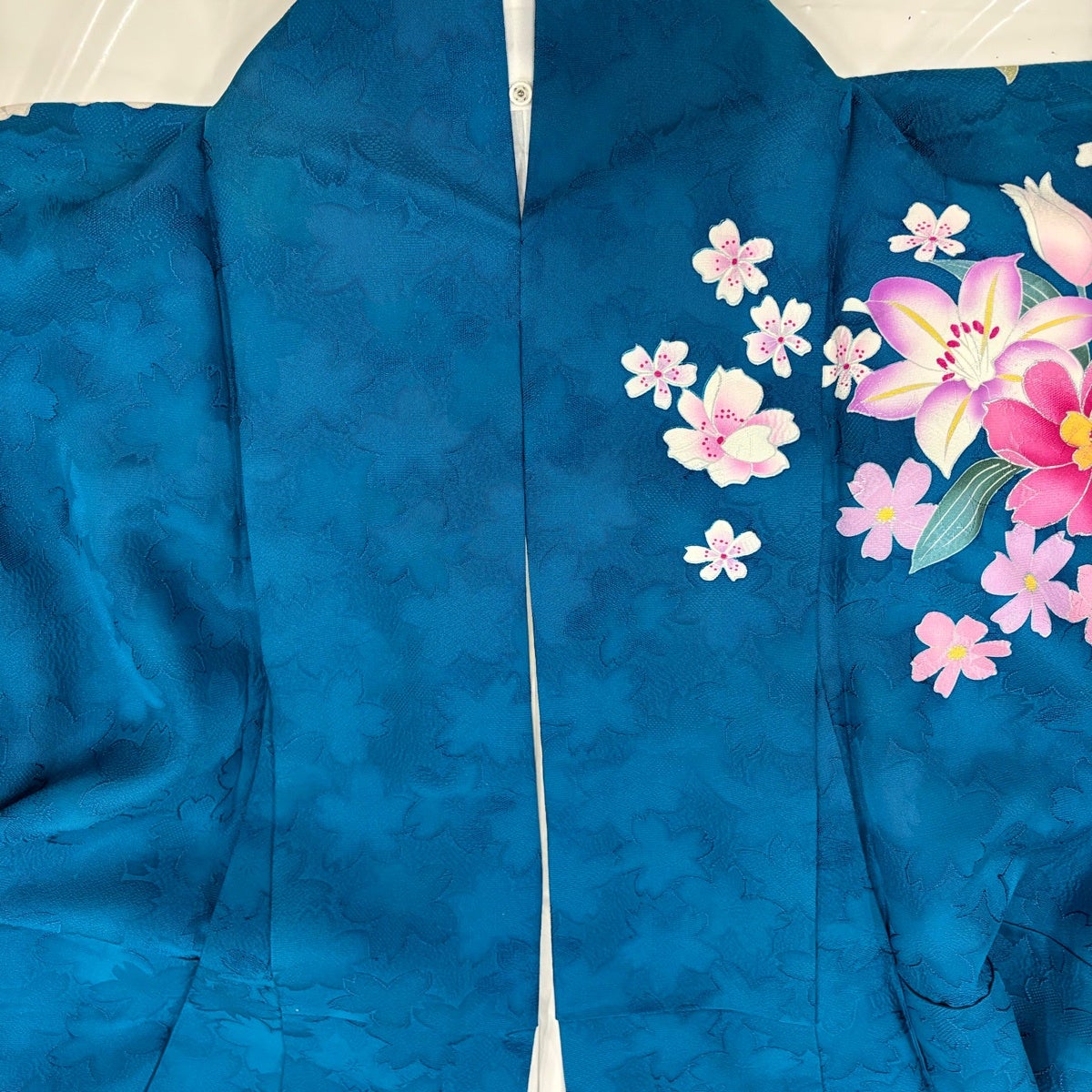美品】 振袖 身丈164.5cm 裄丈68cm L 袷 蝶 草花 箔 銀彩 青緑 正絹