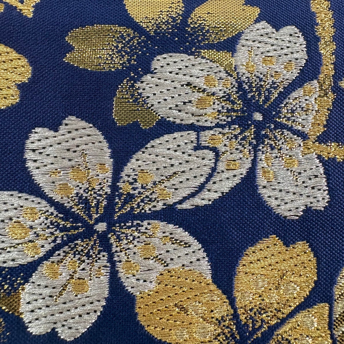 袋帯 秀品 桜 斜縞 唐織 金銀糸 紺色 六通 正絹｜中古・古着