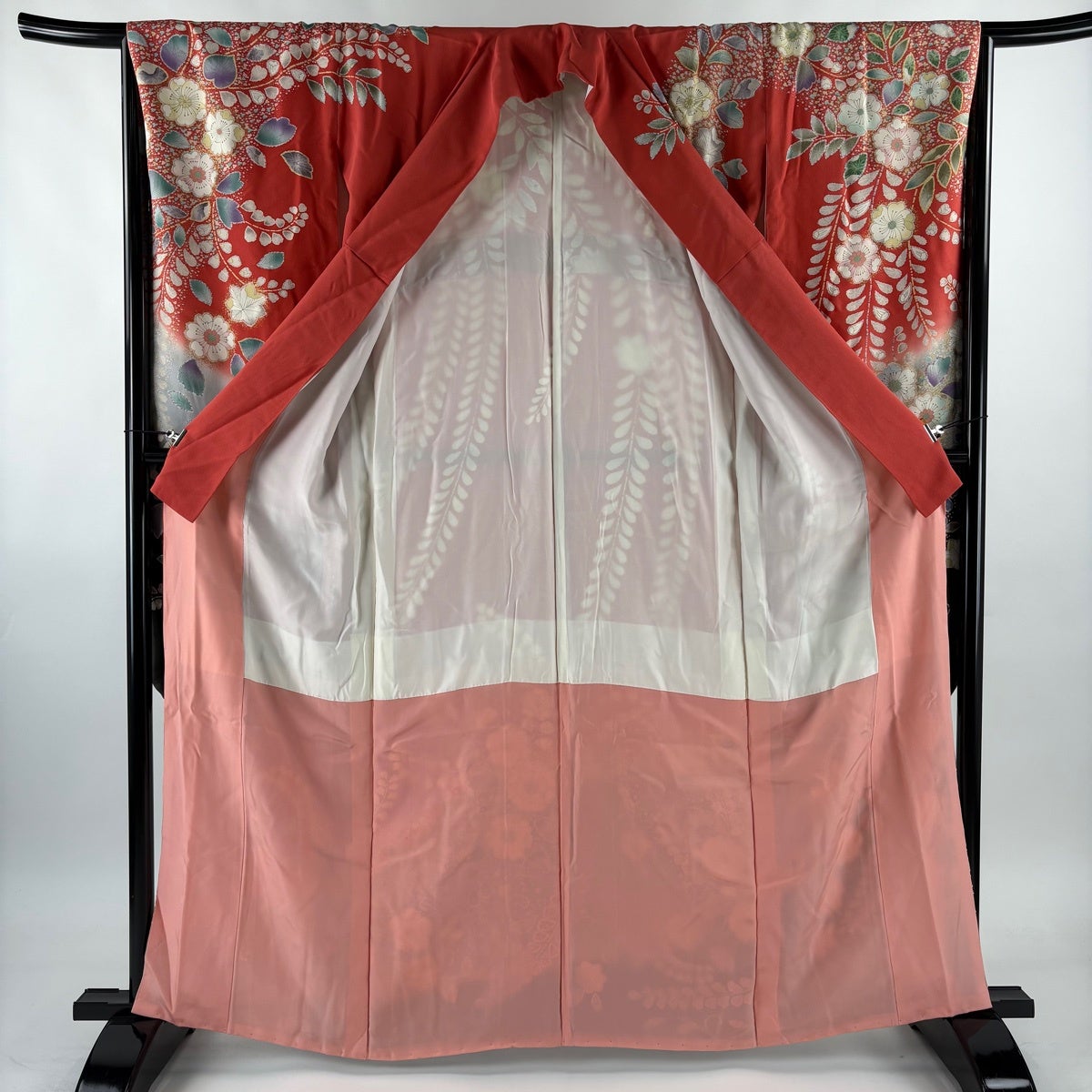振袖 身丈164.5cm 裄丈65.5cm M 袷 草花 金糸 金彩 茜色 正絹 名品