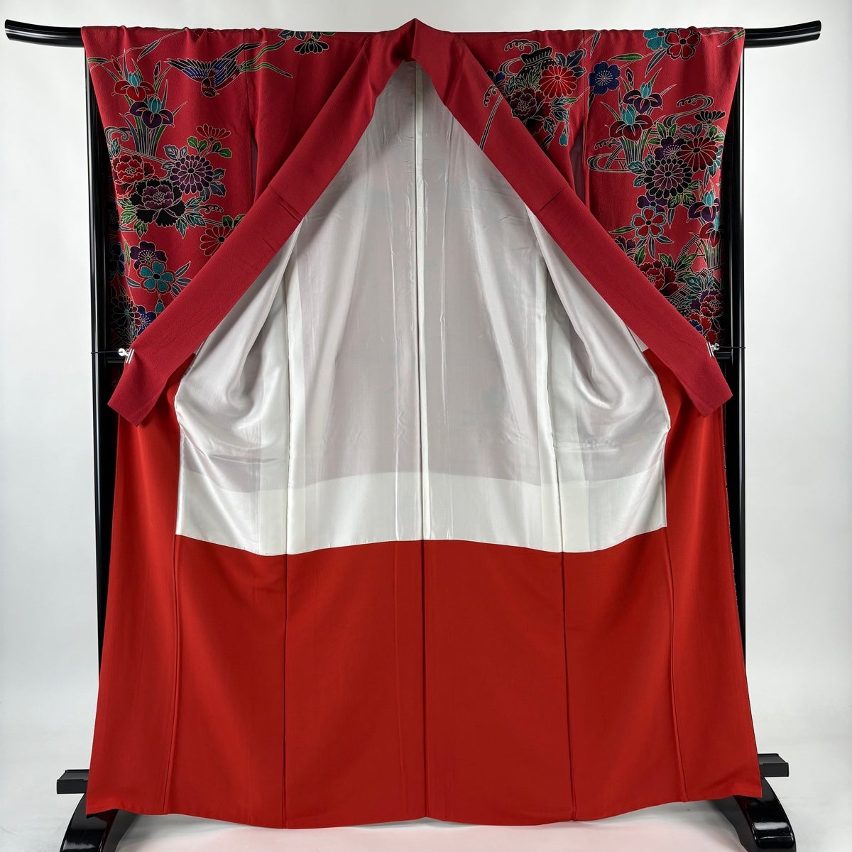 振袖 美品 秀品 身丈166cm 裄丈67cm 正絹 【中古】 美品】 振袖 身丈167.5cm 裄丈67cm M 袷 花車 蝶 金彩 朱色 正絹 秀品