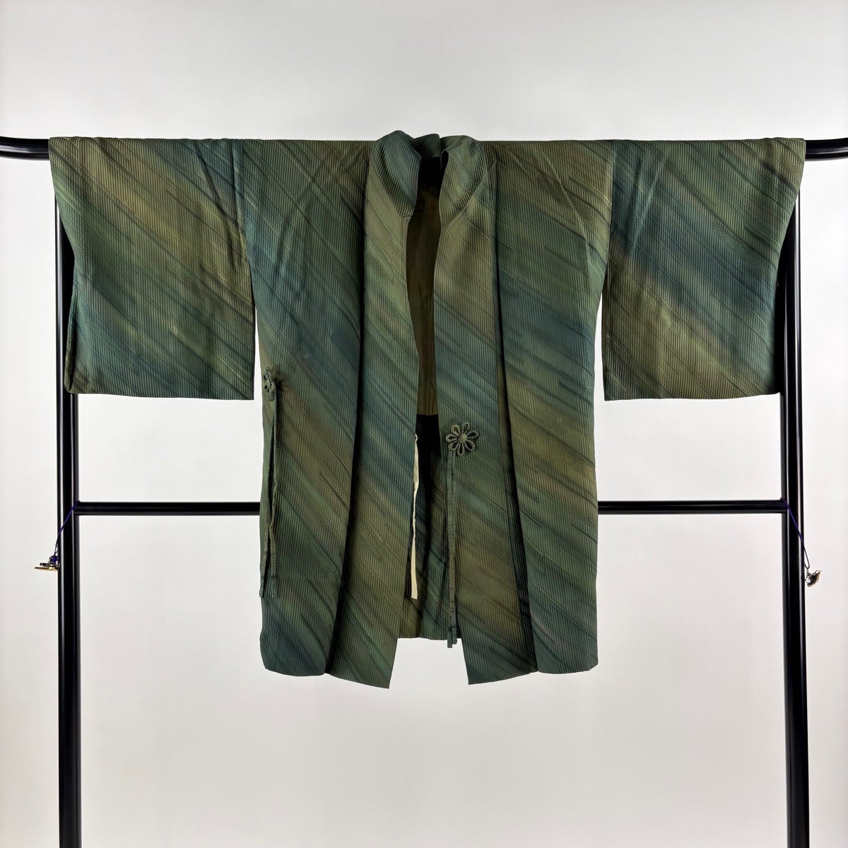 美品】 道中着 身丈93cm 裄丈68.5cm L 和装コート 斜縞 ぼかし 緑 正絹