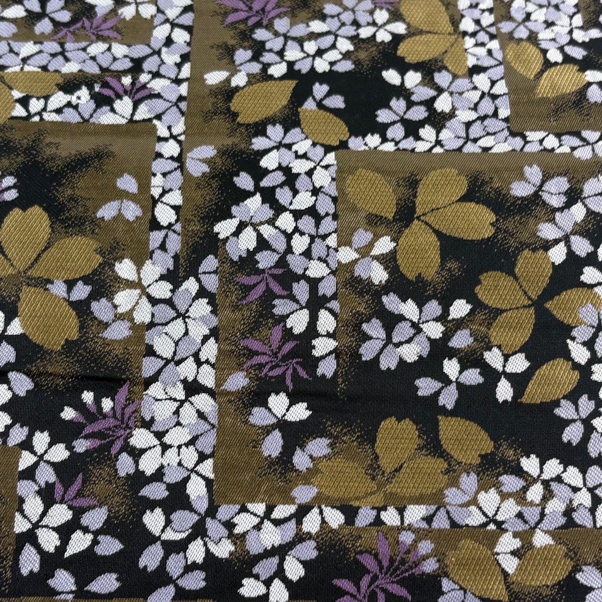 袋帯 名品 落款あり こむさでもーど 桜 幾何学模様 箔 黒 六通 正絹