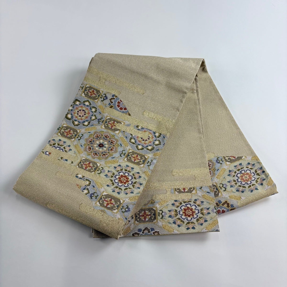 美品】 袋帯 名品 蜀江華文 ヱ霞 綴れ 金銀糸 金色 お太鼓柄 正絹