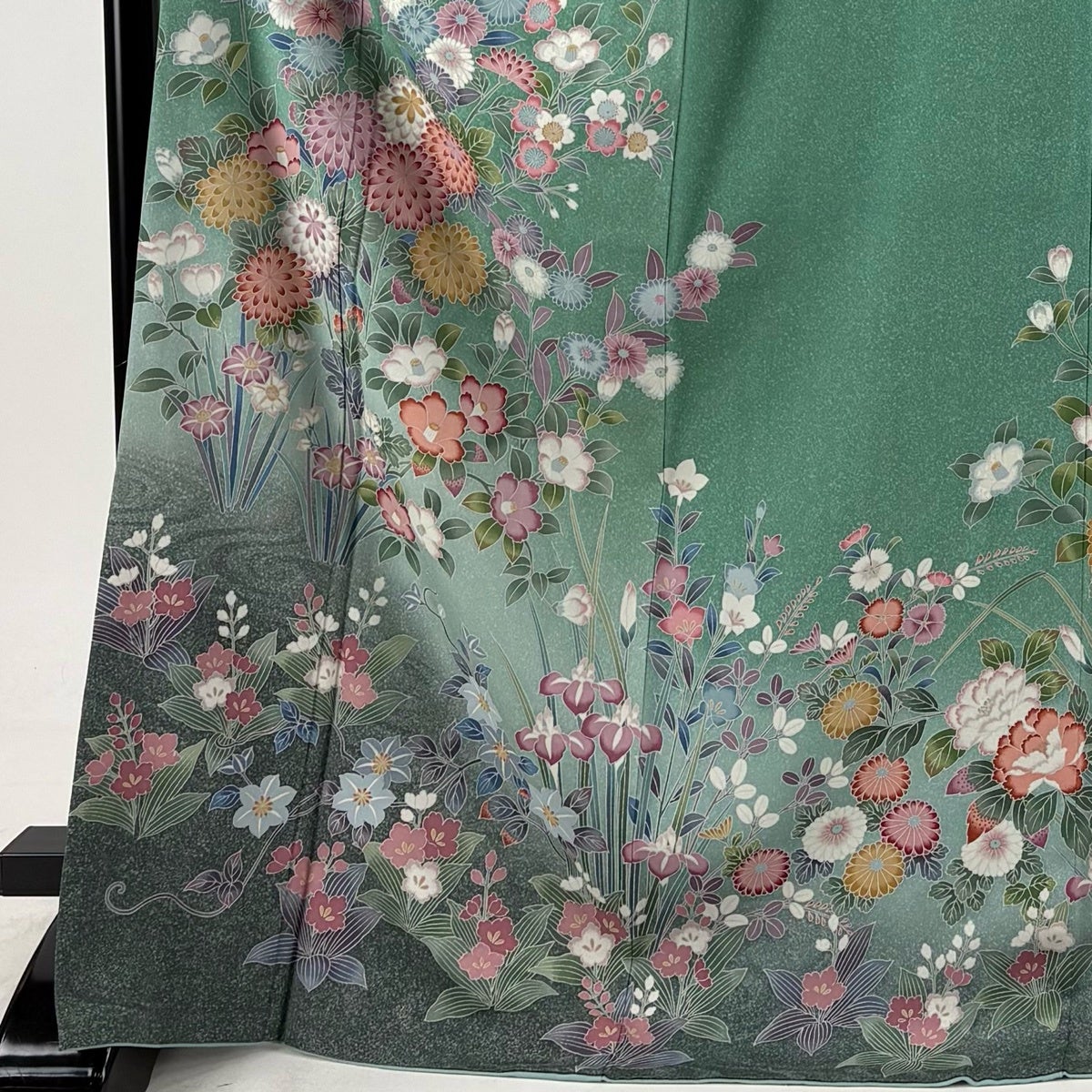 訪問着 身丈172.5cm 裄丈70cm L 袷 菊 椿 ぼかし 金彩 薄緑 正絹 逸品