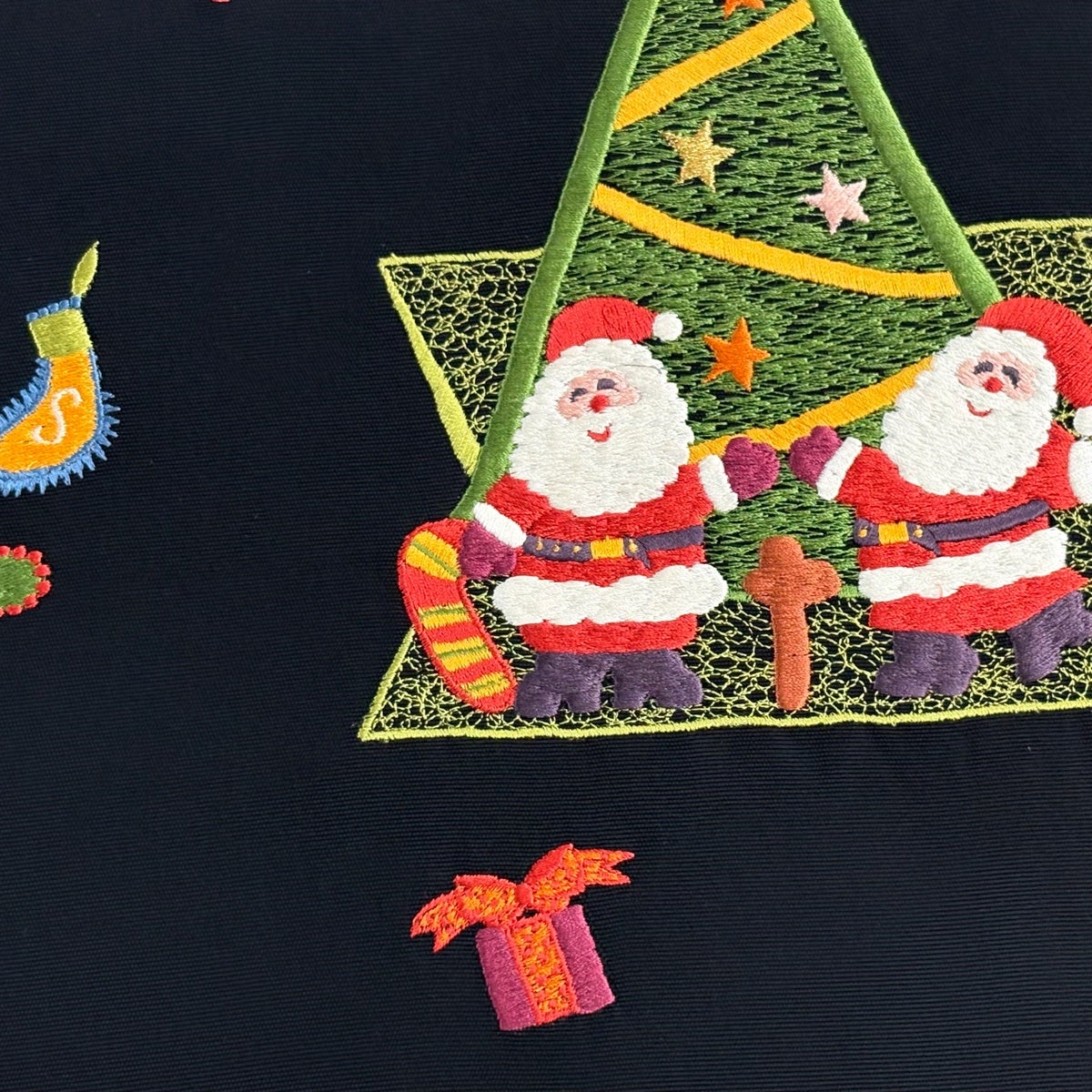 名古屋帯 逸品 サンタクロース クリスマスツリー 金糸 刺繍 黒 正絹