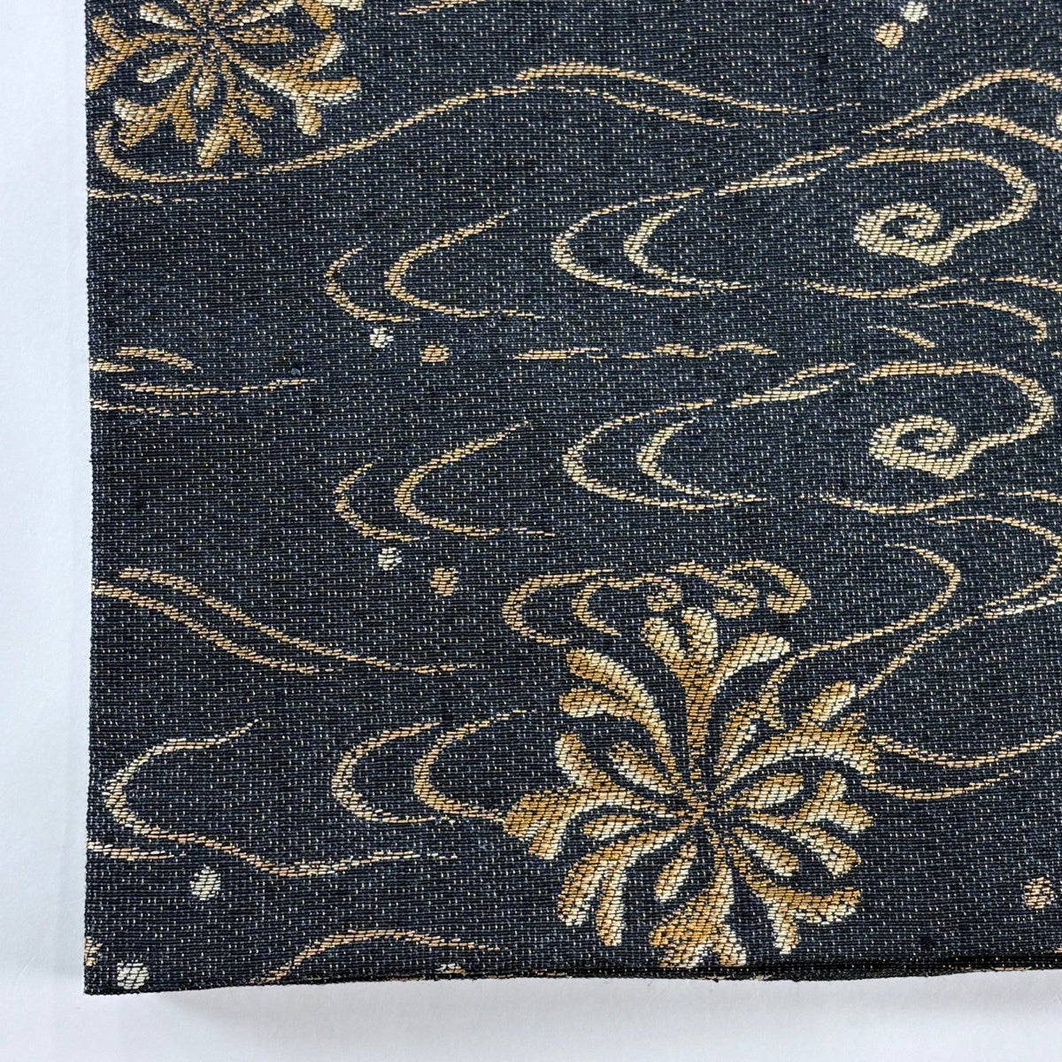 美品】 開き名古屋帯 秀品 流水 花 金糸 黒灰 正絹｜中古・古着
