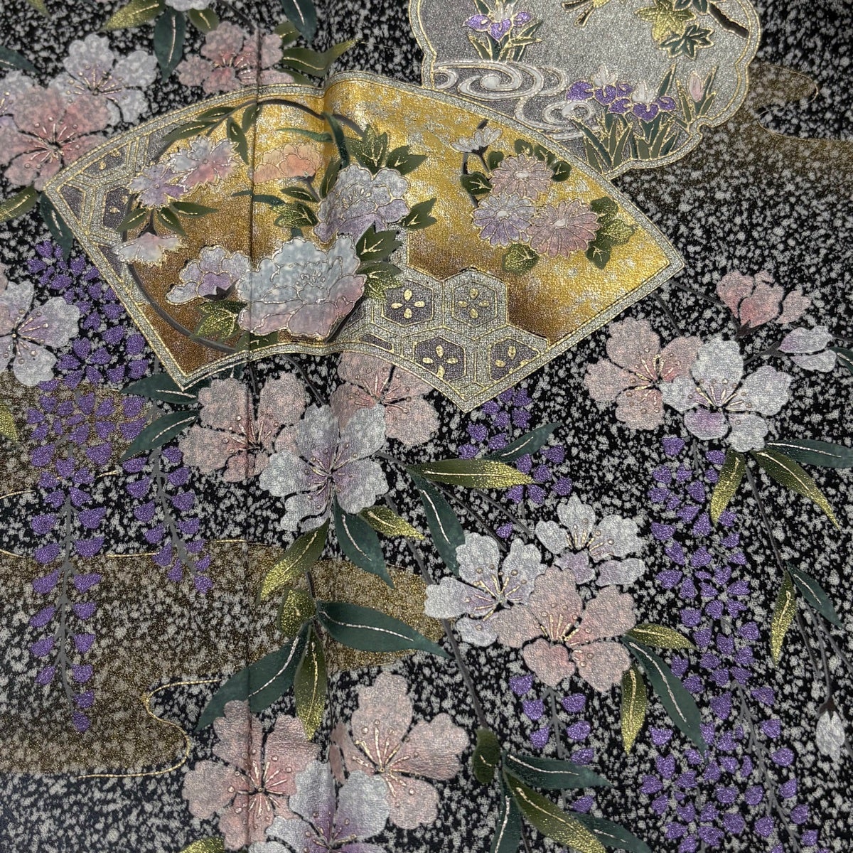 美品】 付下げ 身丈155cm 裄丈63.5cm S 袷 扇面 桜 金銀彩 ぼかし 黒