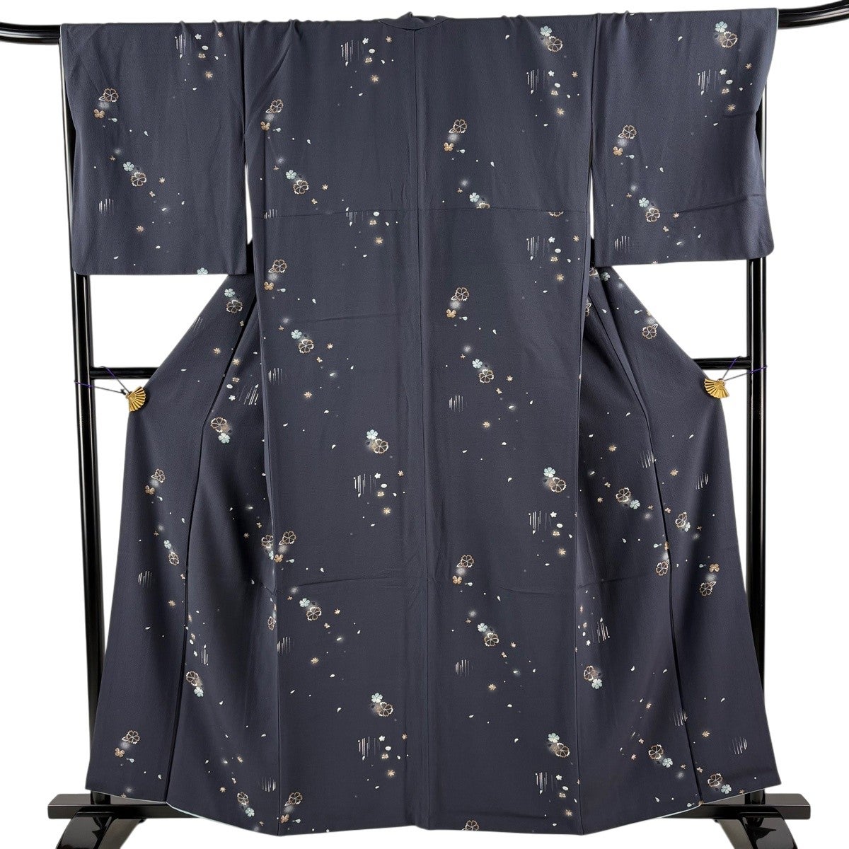 小紋 身丈159cm 裄丈69cm L 袷 桜 蝶 ぼかし 紺色 正絹 秀品｜中古