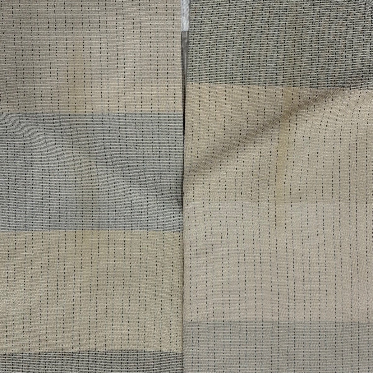 紬 身丈153.5cm 裄丈64cm M 単衣 段縞 縦縞 ベージュ 正絹 秀品｜中古
