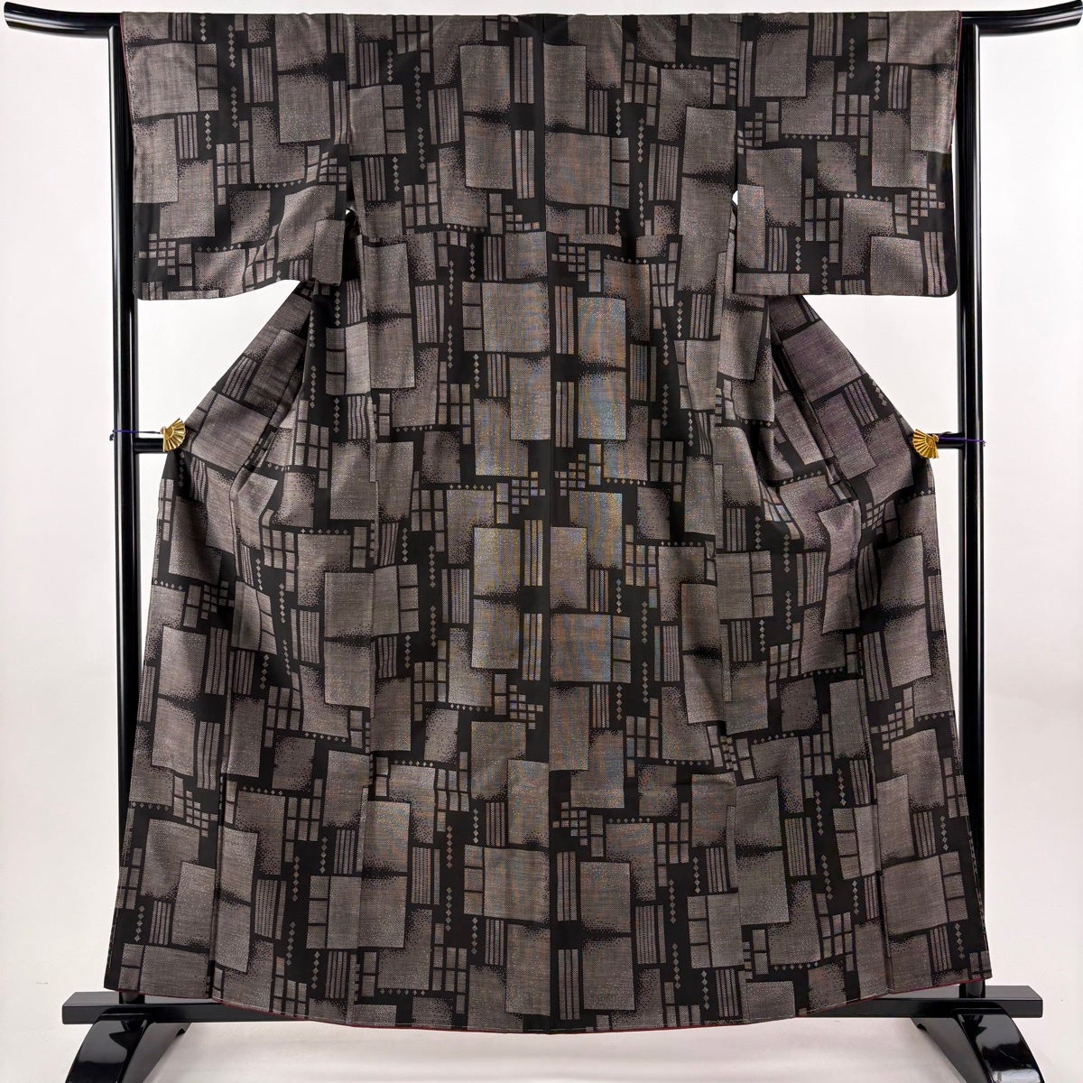美品】 紬 身丈161cm 裄丈64.5cm M 袷 名古屋帯セット 幾何学模様 墨色