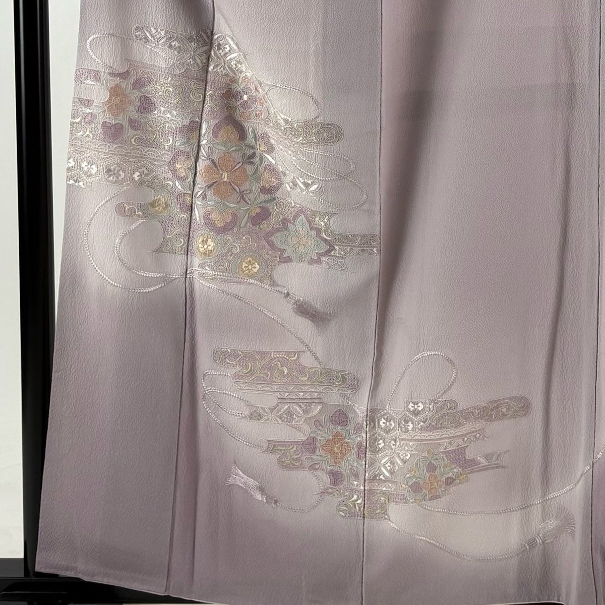 付下げ 身丈159cm 裄丈67cm M 袷 華文 霞 刺繍 ぼかし 薄紫 正絹 秀品