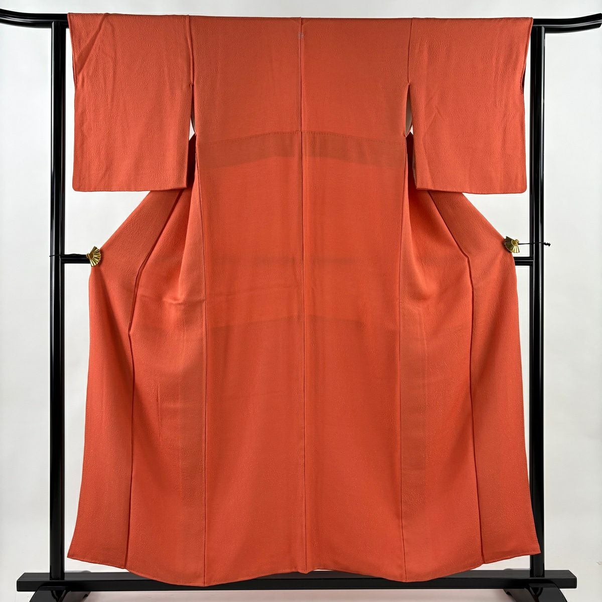 美品】 色無地 身丈159.5cm 裄丈64cm M 袷 押田正義 落款あり 地紋