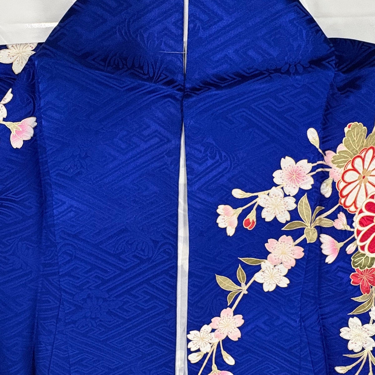 美品】 振袖 身丈172cm 裄丈69.5cm L 袷 御所車 草花 金彩 ぼかし 青