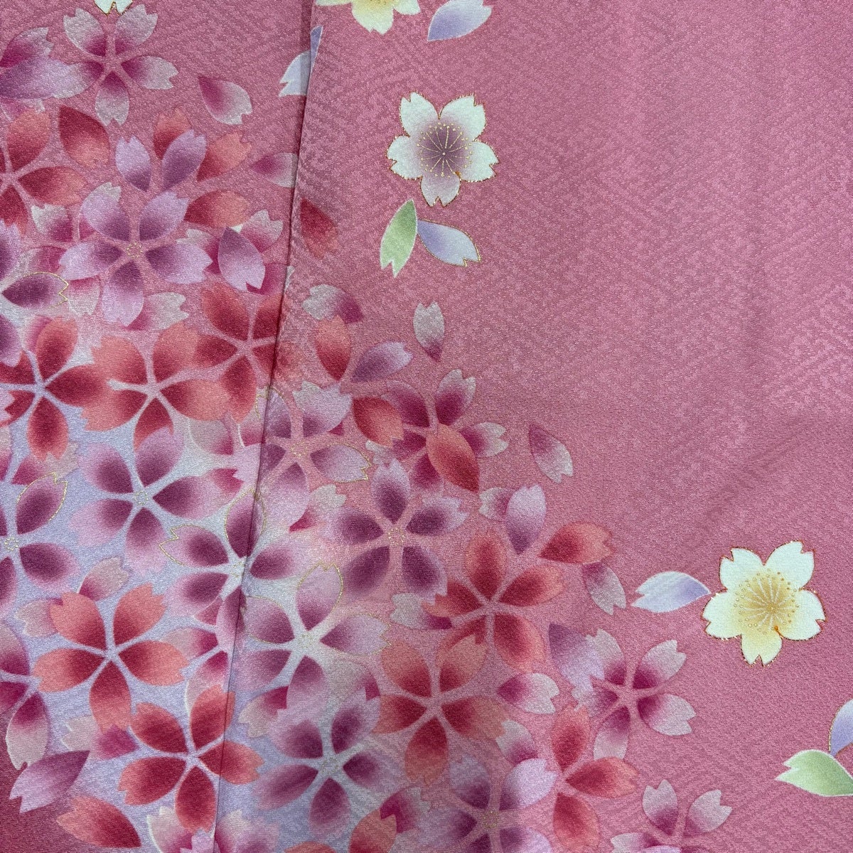 振袖 身丈157.5cm 裄丈64cm M 袷 桜 花びら 箔 金彩 ピンク 正絹 名品 振袖 身丈157.5cm 裄丈64cm M 袷 桜 花びら 箔 金彩 ピンク 正絹 名品