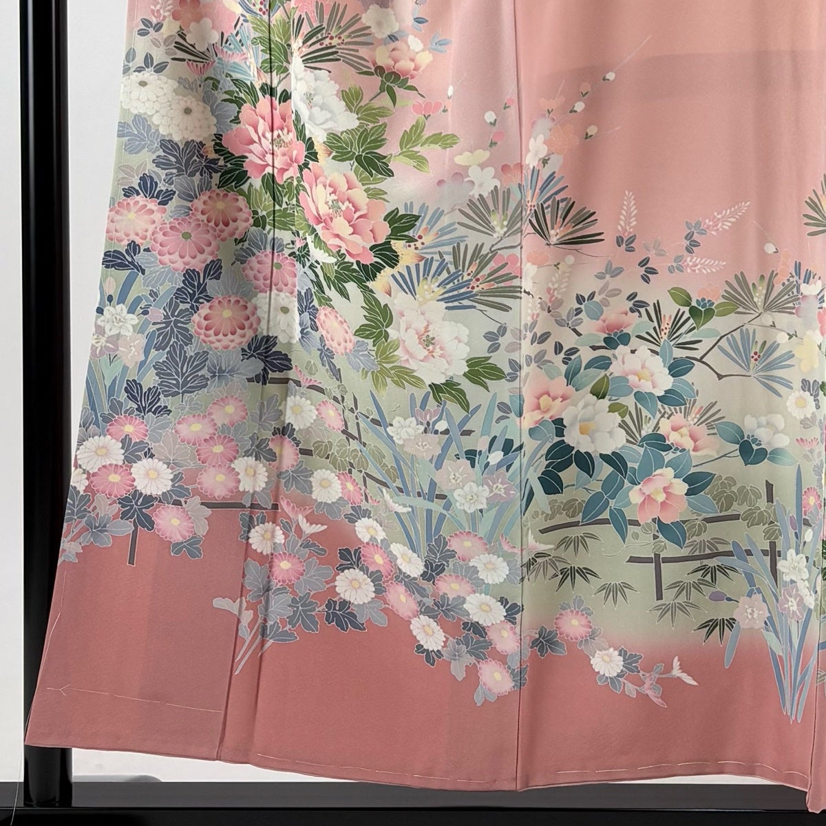 訪問着 身丈154cm 裄丈63cm S 袷 落款あり 牡丹 菊 染め分け ぼかし