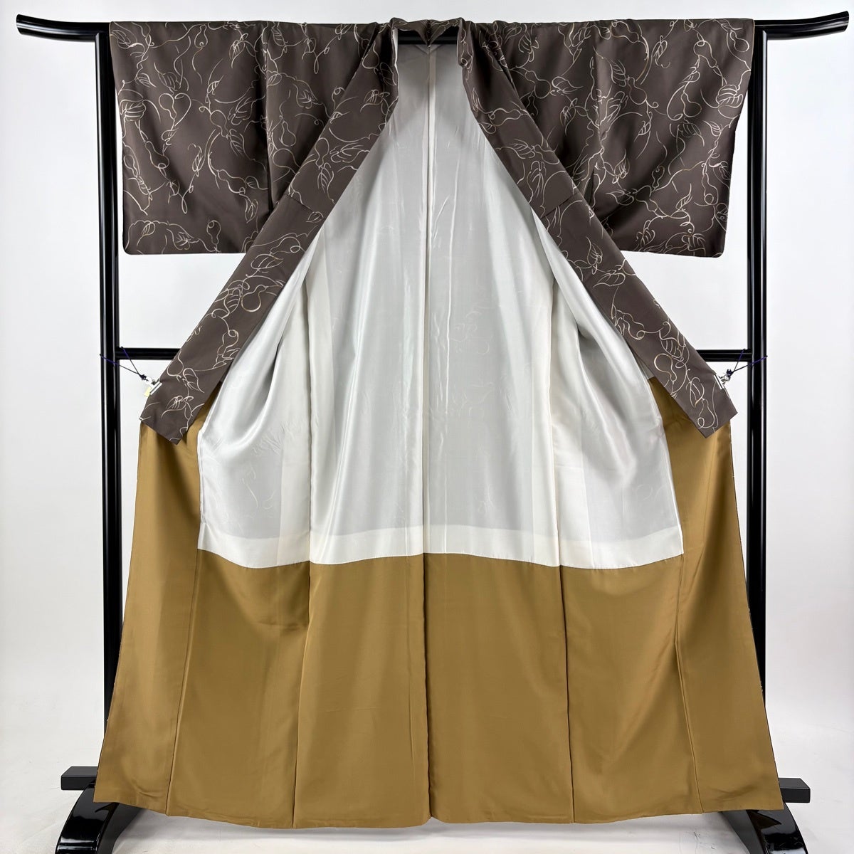 美品】 小紋 身丈165.5cm 裄丈63.5cm S 袷 大島紬地 柿渋染 落款あり