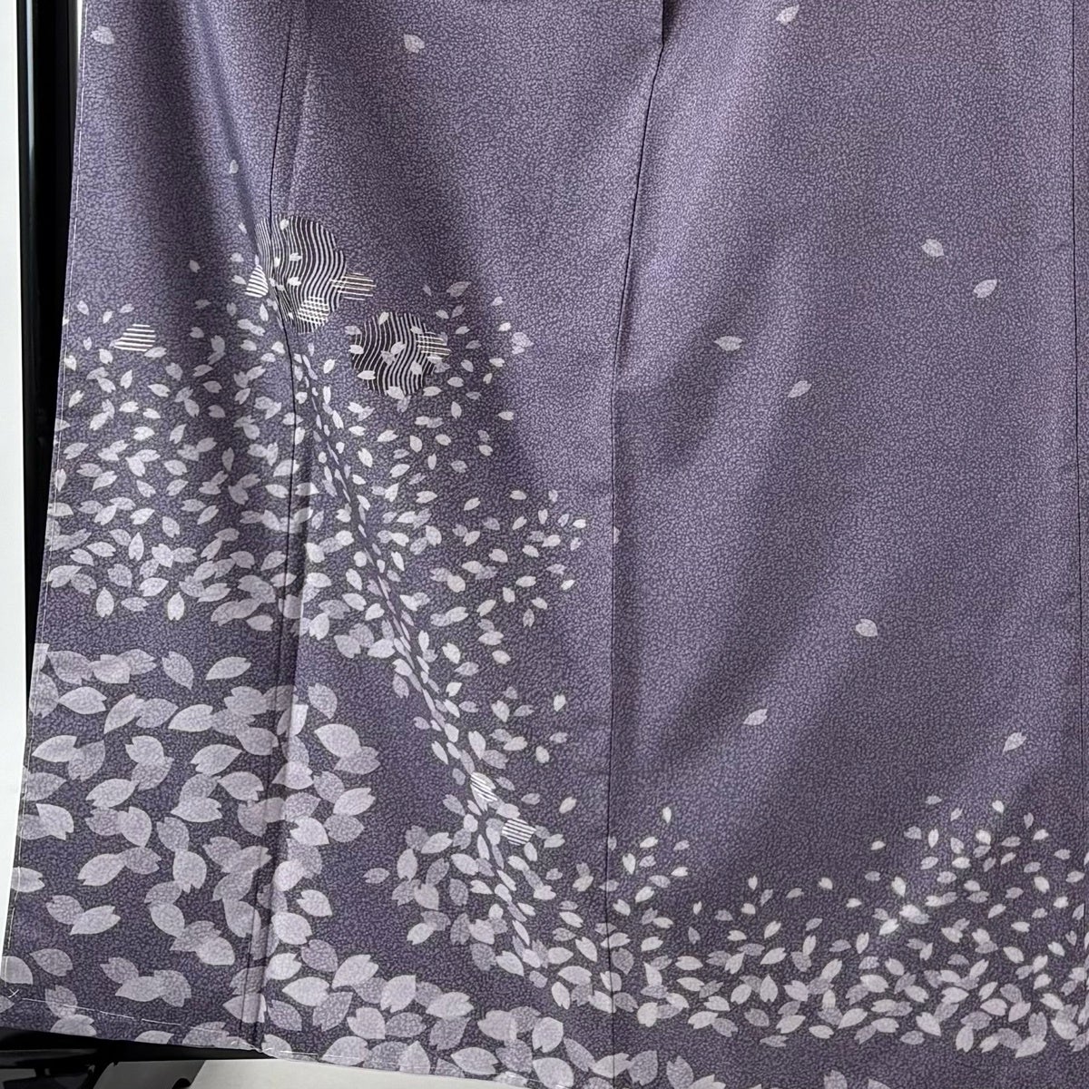 訪問着 身丈163.5cm 裄丈65.5cm M 袷 紬地 落款あり 雪輪 桜の花びら 訪問着 身丈163.5cm 裄丈65.5cm M 袷 紬地 落款あり 雪輪 桜の花びら