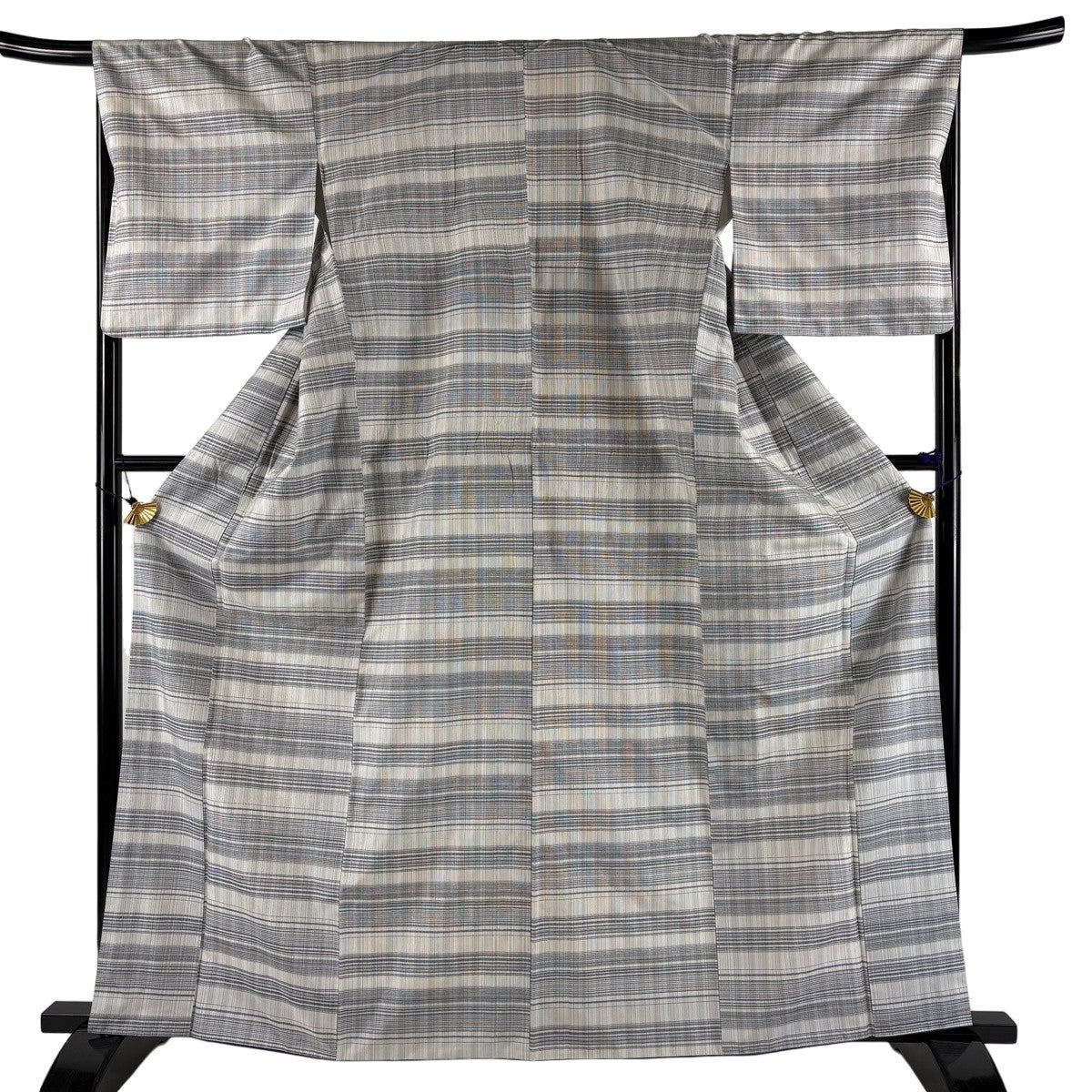 大島紬 身丈165cm 裄丈67.5cm L 袷 証紙あり 灰白 正絹 名品｜中古