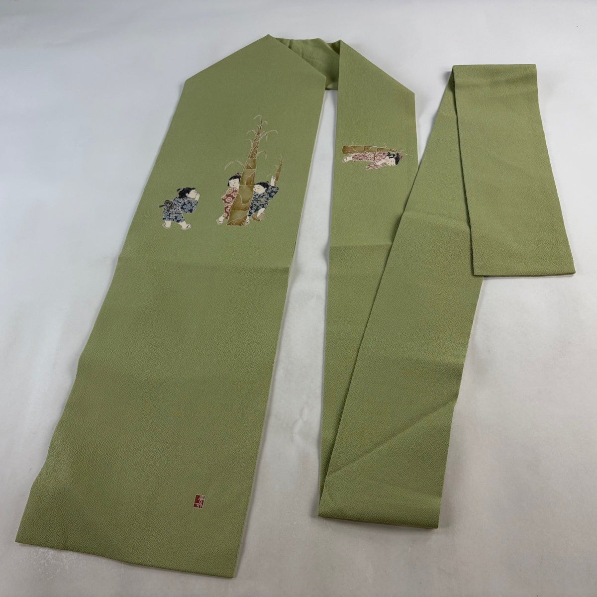 名古屋帯 名品 関口遼一 落款あり 童 筍 縮緬 薄緑 正絹｜中古・古着