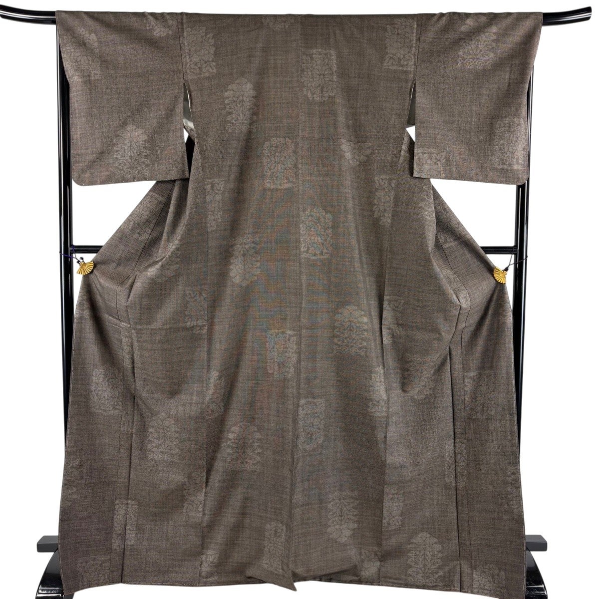 美品】 大島紬 身丈171.5cm 裄丈68cm L 袷 証紙あり 草花 鶏頭 焦茶色