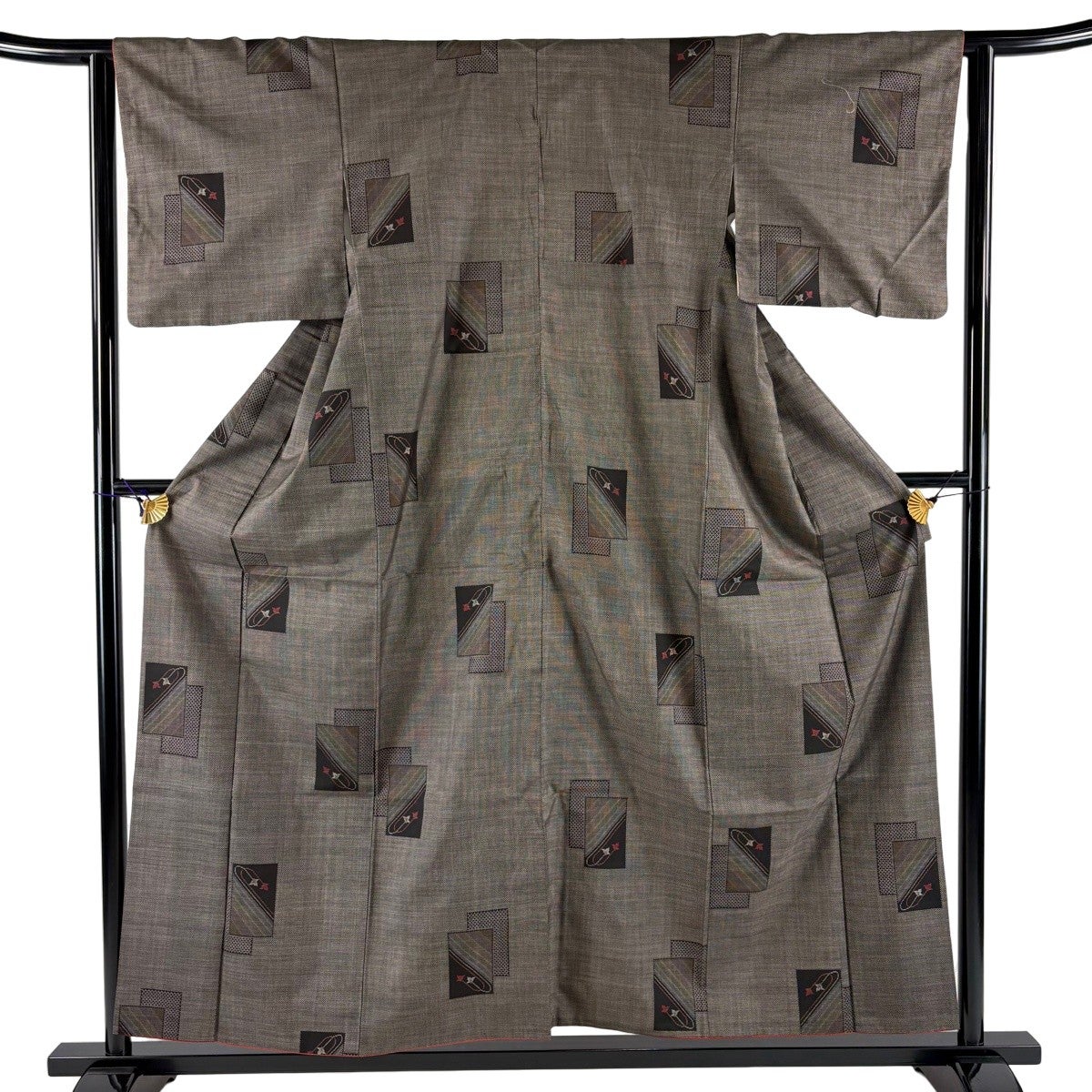 紬 身丈156cm 裄丈63cm S 袷 幾何学模様 焦茶色 正絹 秀品｜中古・古着