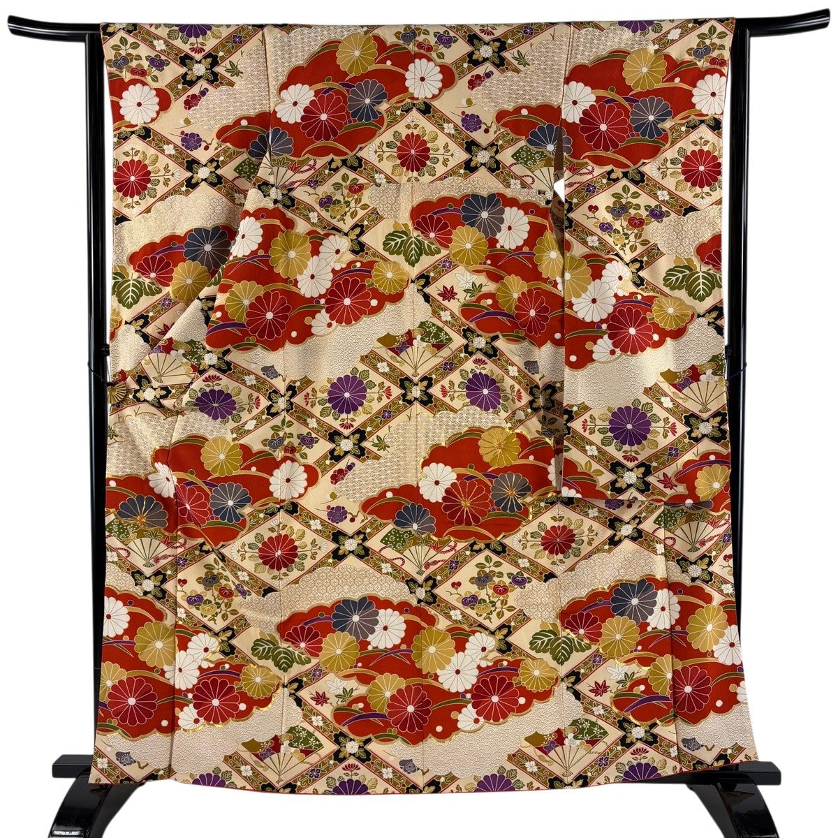振袖 身丈162.5cm 裄丈63cm S 袷 菊 雲文 金糸 金彩 ベージュ 正絹 秀