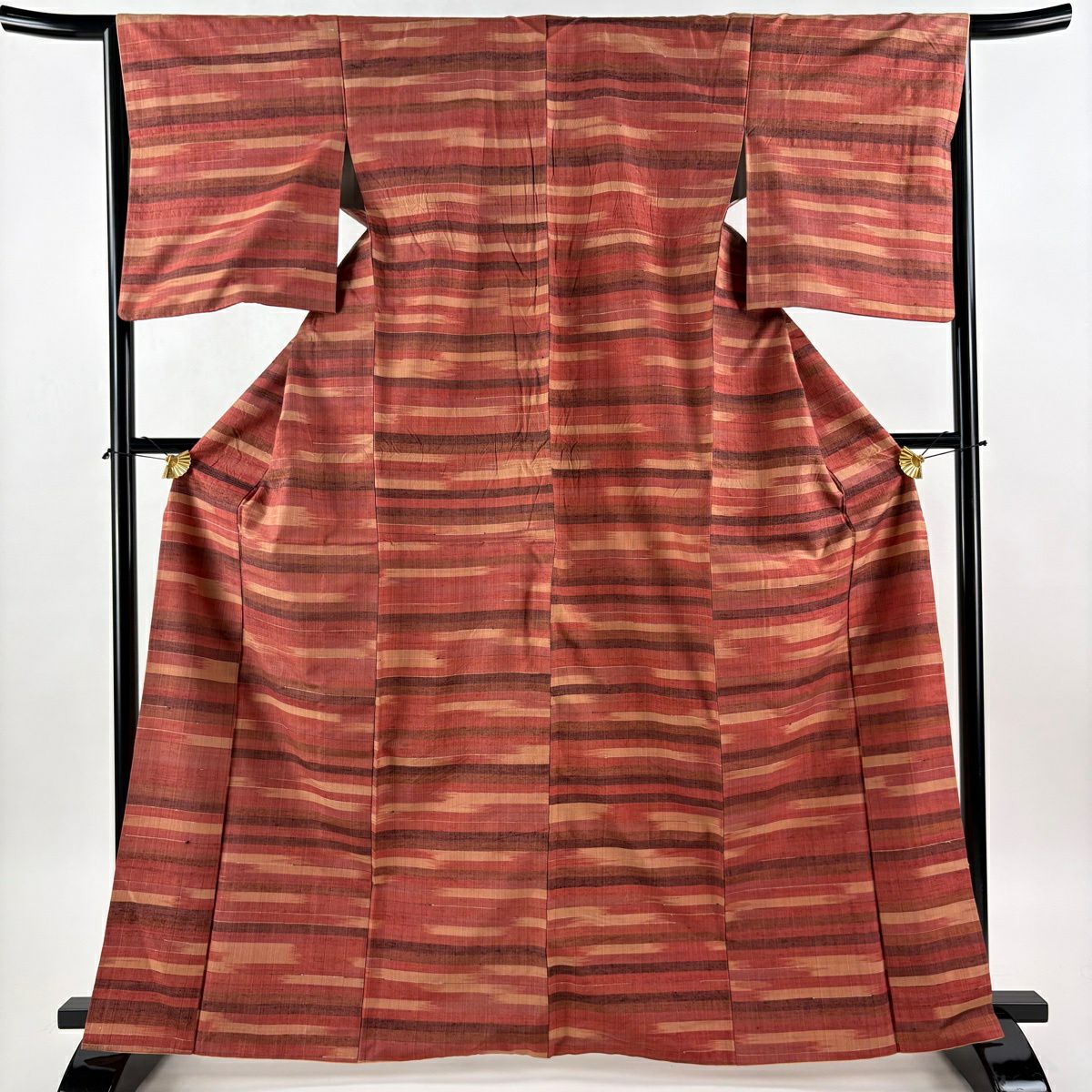 紬 美品 逸品 身丈165cm 裄丈66.5cm 正絹 【中古】 紬 身丈165cm 裄丈63.5cm 正絹 逸品 【中古】の通販 by バイセル