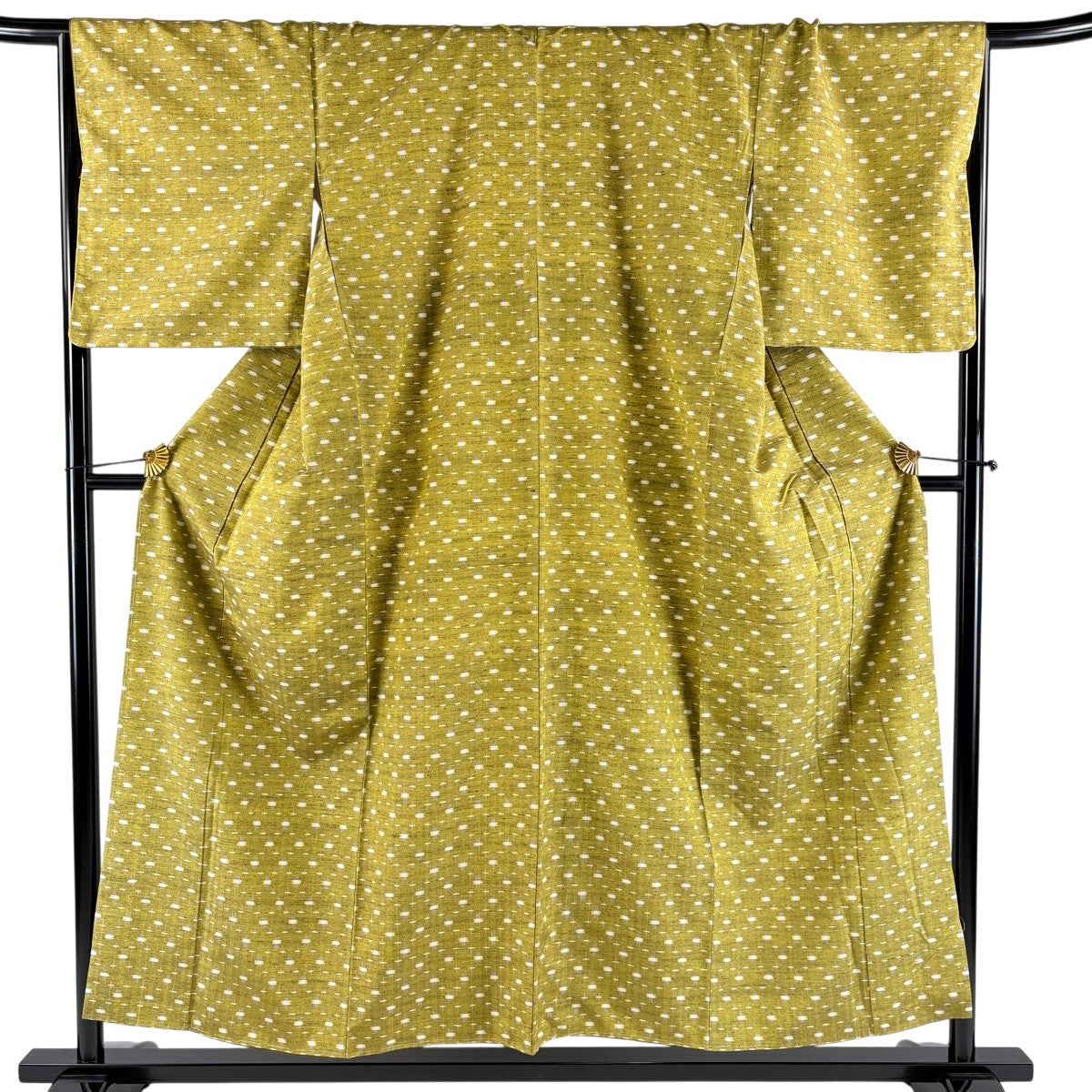 美品】 紬 身丈154cm 裄丈68cm L 袷 幾何学模様 抹茶色 正絹 名品