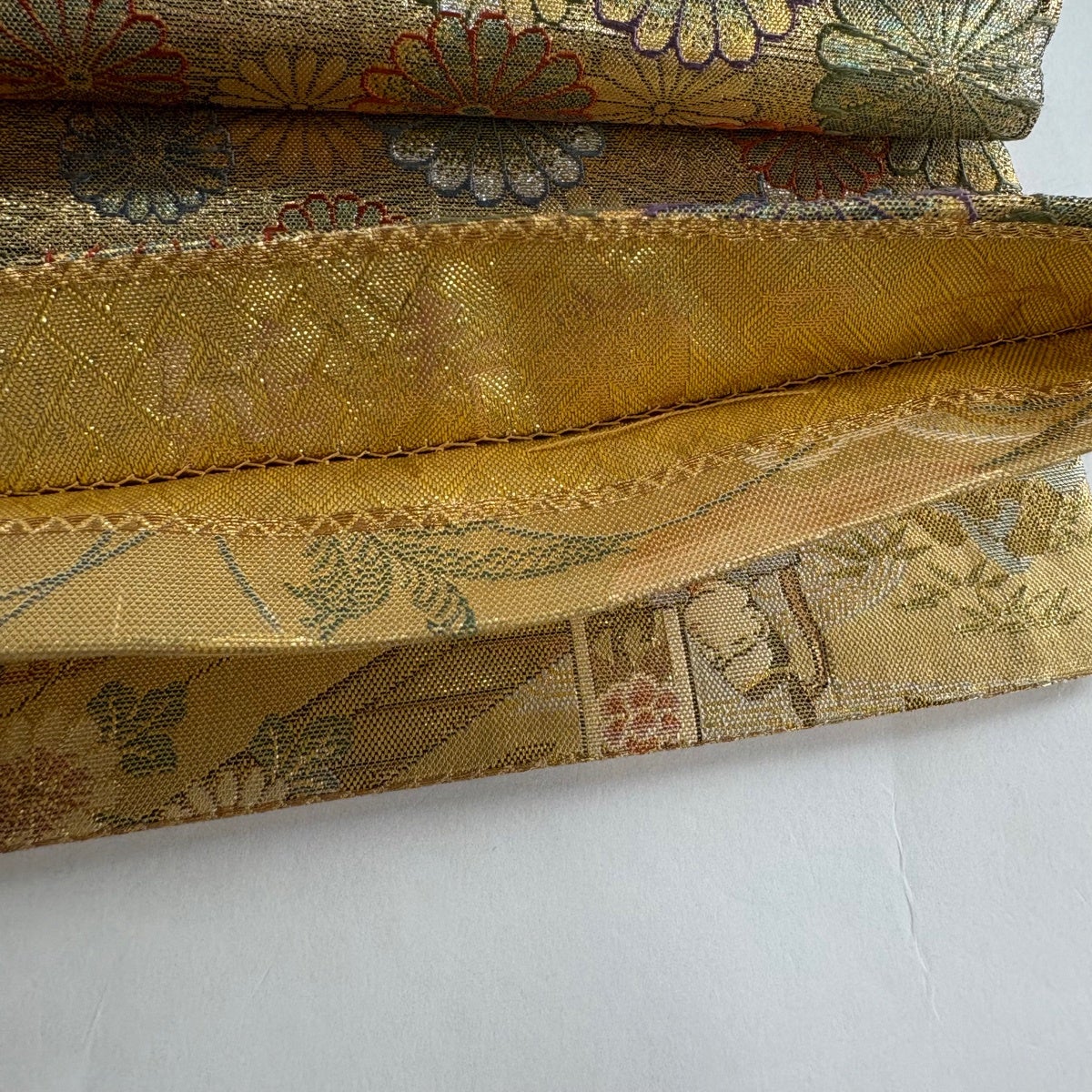 袋帯 秀品 延寿菊尽文 波 金糸 箔 金色 六通 正絹｜中古・古着