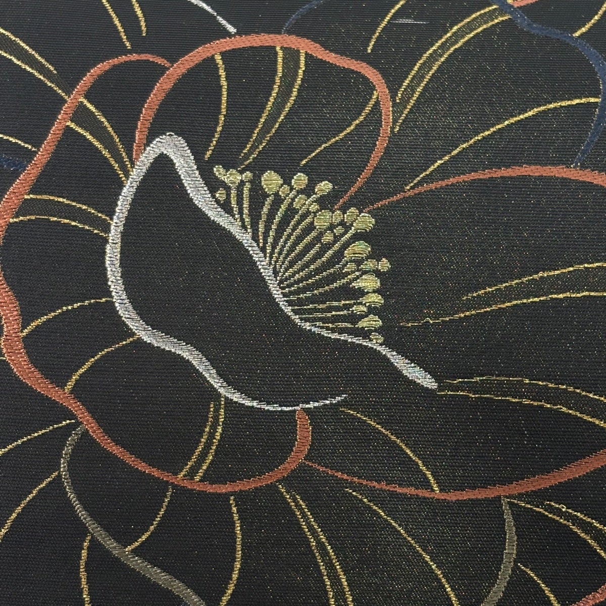 袋帯 名品 草野一騎 落款あり 花 金銀糸 黒 六通 正絹｜中古・古着
