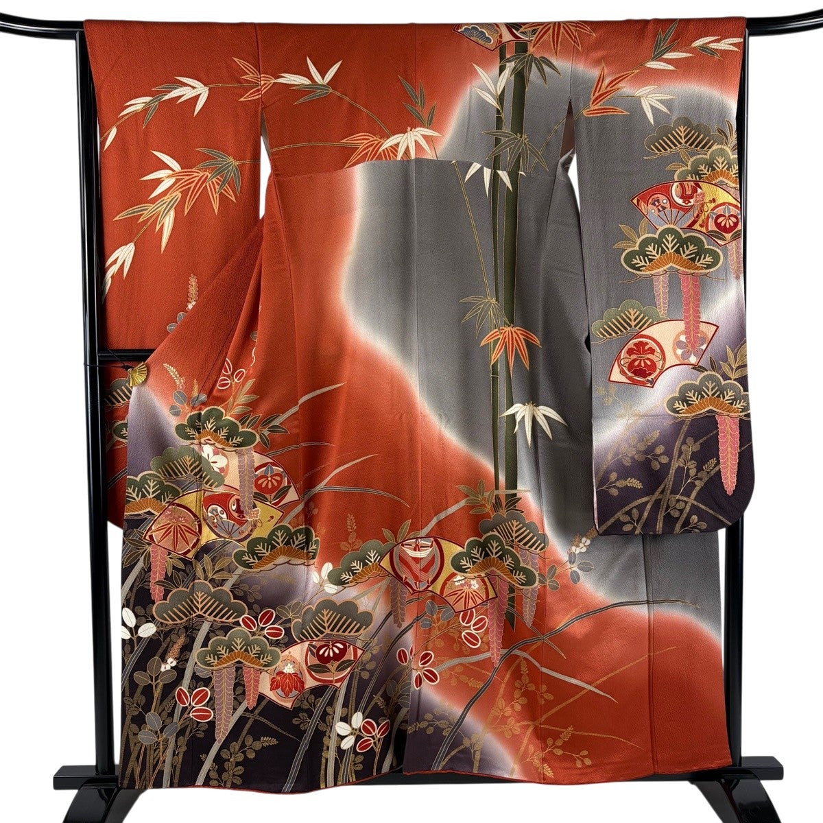 296)着物　振袖　正絹　絞り　美品　身丈157cm 振袖 身丈157cm 裄丈65cm M 袷 扇面 松竹梅 金糸 金彩 朱色 正絹 秀品