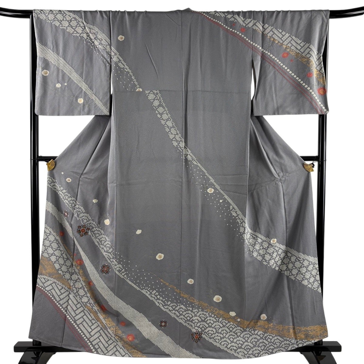 訪問着 身丈158.5cm 裄丈67.5cm L 袷 芝 幾何学 黒 正絹 美品 訪問着 身丈158.5cm 裄丈64cm M 袷 落款あり 鳥 枝梅 灰色 正絹 秀品
