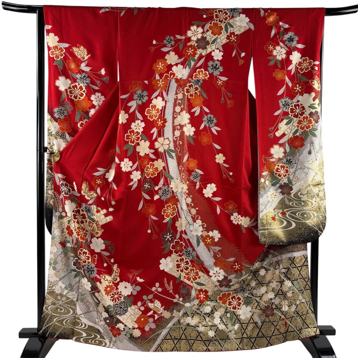 美品】 振袖 身丈165cm 裄丈65.5cm M 袷 桜 花筏 金彩 ぼかし 赤 正絹