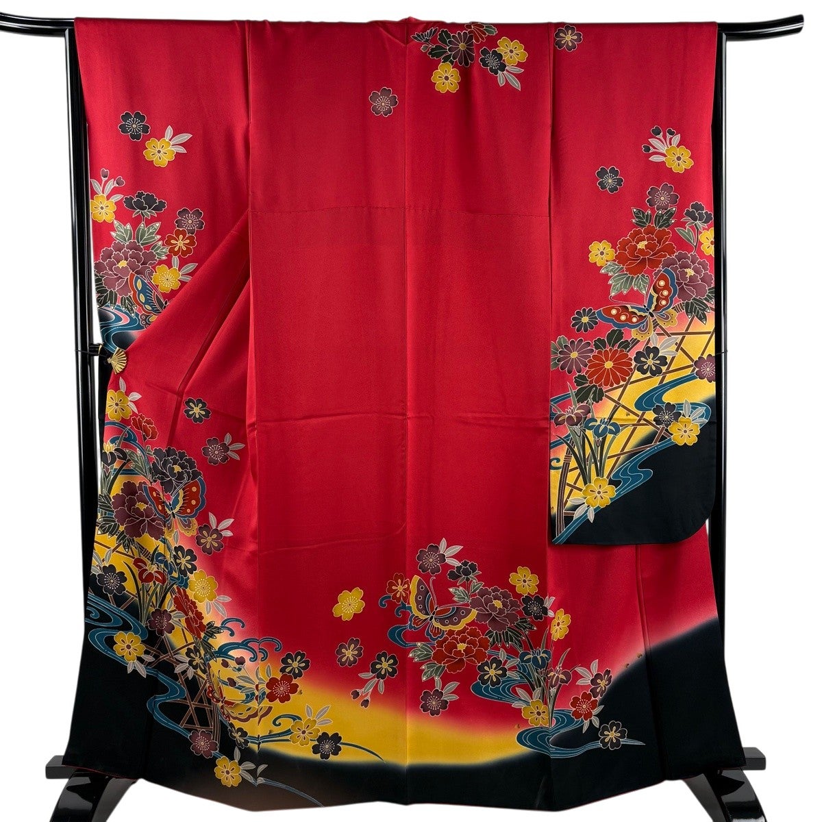美品】 振袖 身丈164cm 裄丈67cm M 袷 蝶 牡丹 染め分け ぼかし 赤