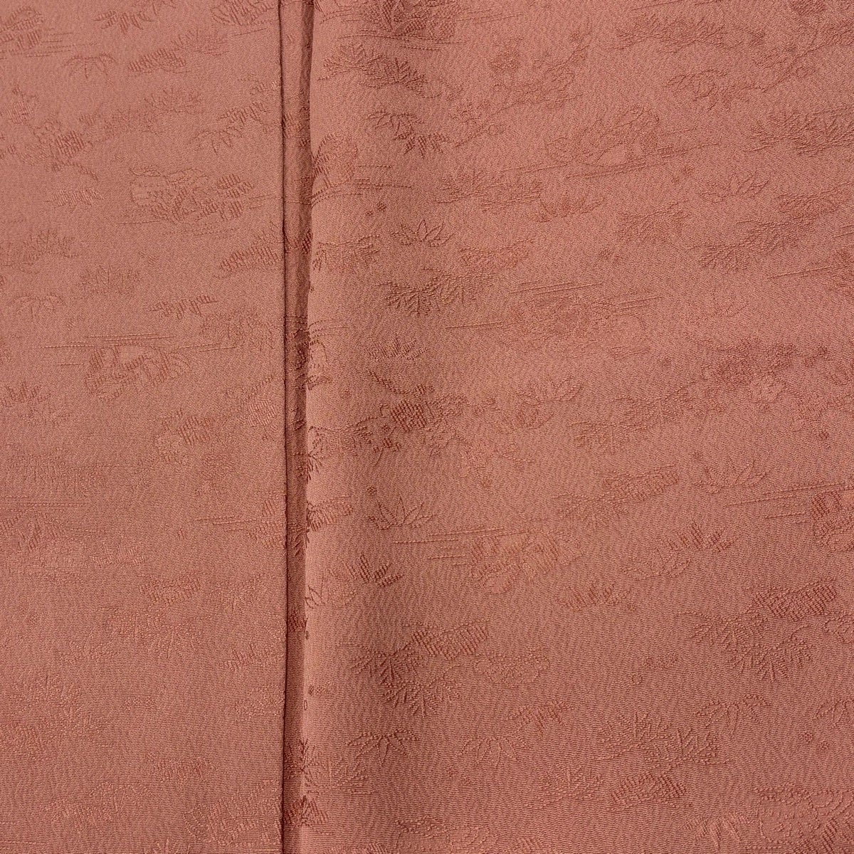 美品】 色無地 身丈159.5cm 裄丈65cm M 袷 地紋 ピンクベージュ 正絹