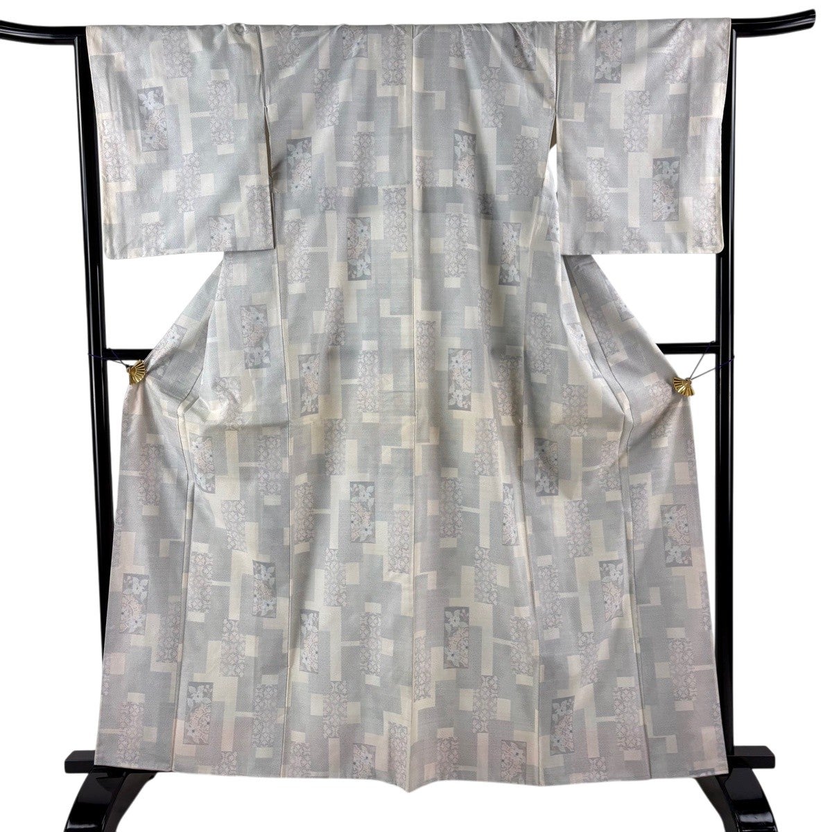 紬 身丈163.5cm 裄丈67cm M 袷 短冊 草花 灰白 正絹 秀品｜中古・古着