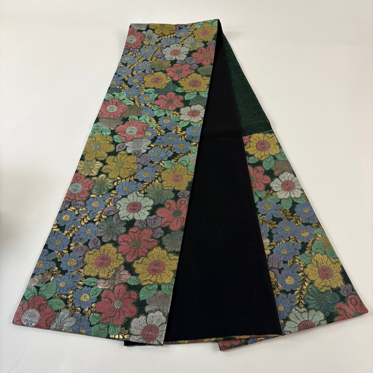 美品】 袋帯 秀品 草花 金糸 箔 深緑 六通 正絹｜中古・古着