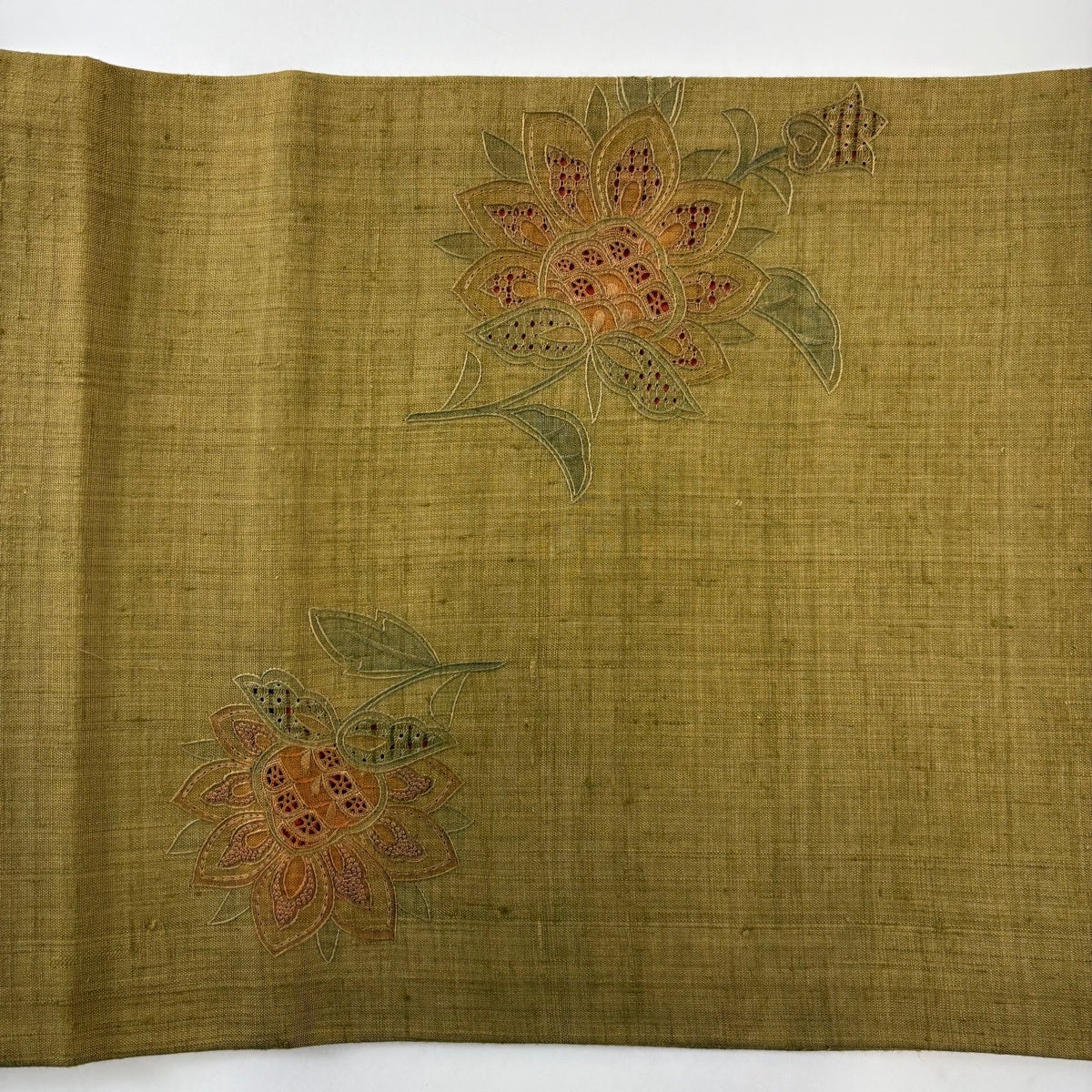 美品】 袋帯 秀品 紬地 草花 菱 刺繍 茶緑色 お太鼓柄 正絹｜中古