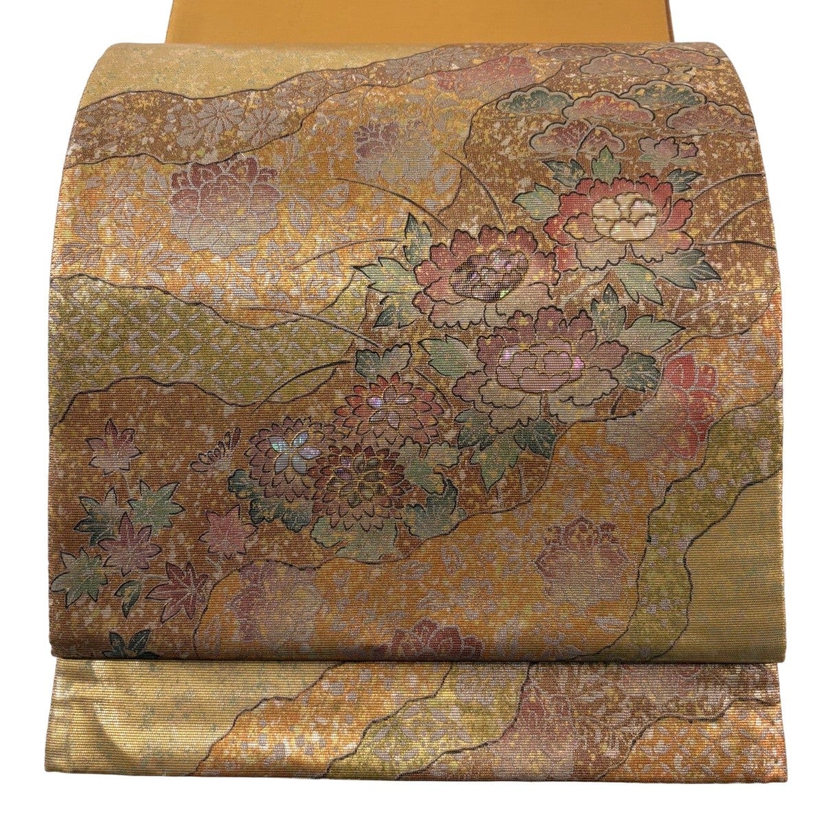 袋帯 秀品 牡丹 菊 箔 螺鈿 金色 お太鼓柄 正絹｜中古・古着
