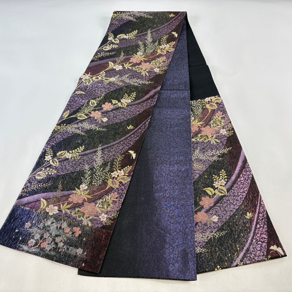 美品】 袋帯 秀品 草花 金銀糸 箔 紫 六通 正絹｜中古・古着