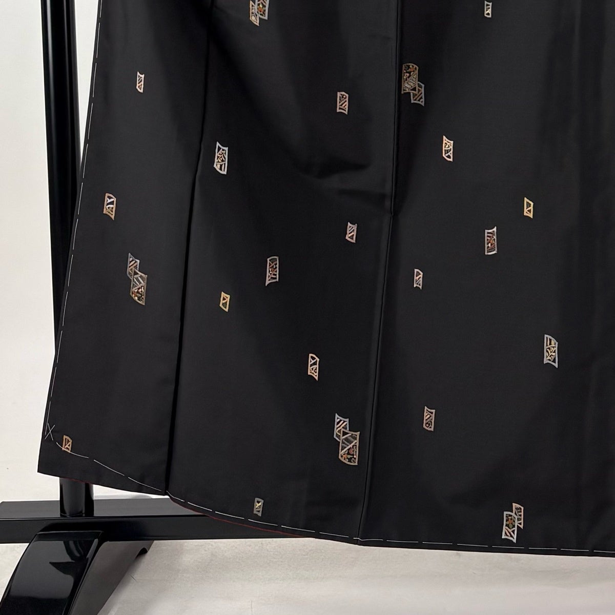 ★専用★小紋 日本昔話 動物 黒 金彩加工 身丈159.5cm 裄丈65cm 袷 美品】 小紋 身丈159cm 裄丈65.5cm M 袷 袋帯セット 大島紬地 泥染