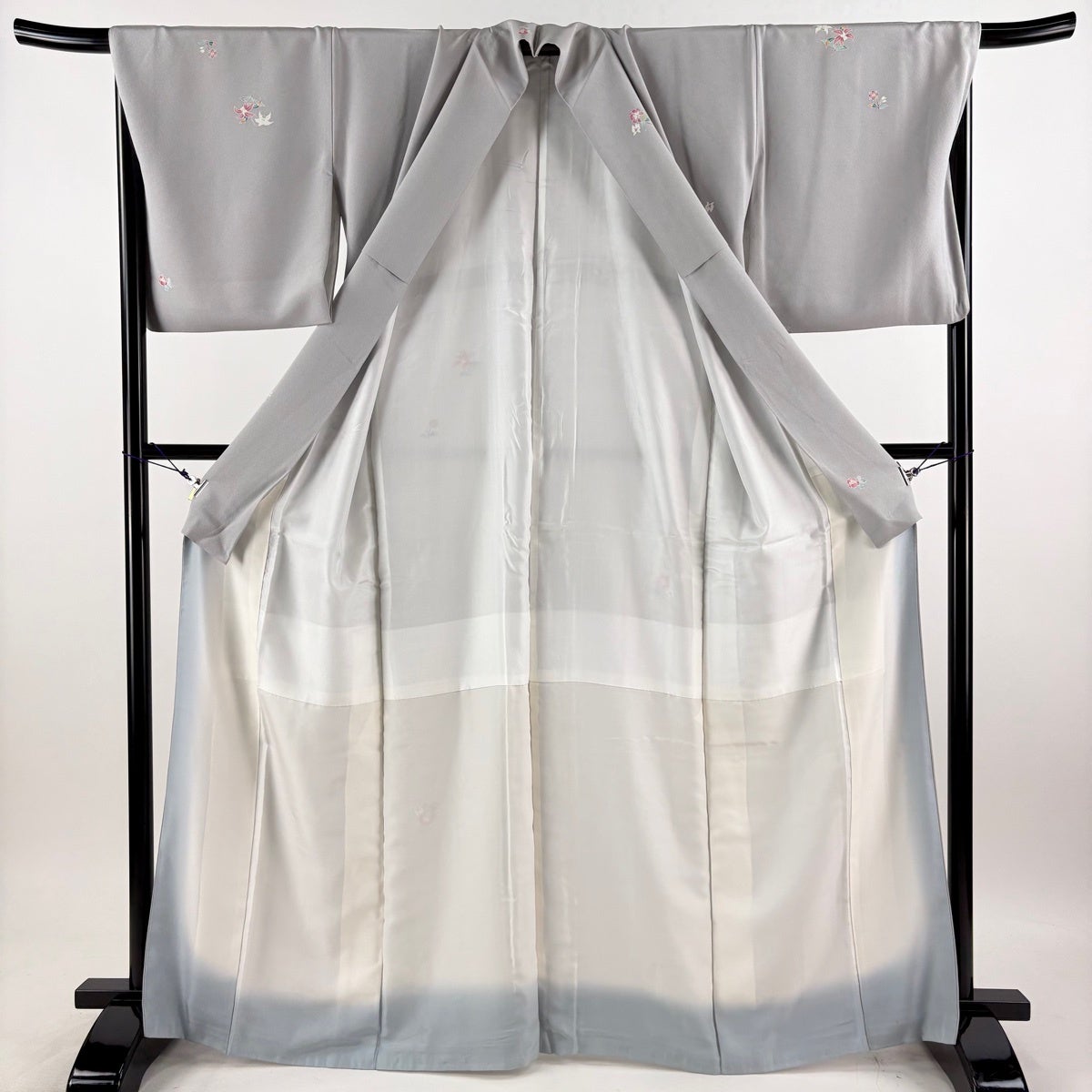 小紋 身丈165.5cm 裄丈68cm L 袷 草花 灰色 正絹 秀品｜中古・古着