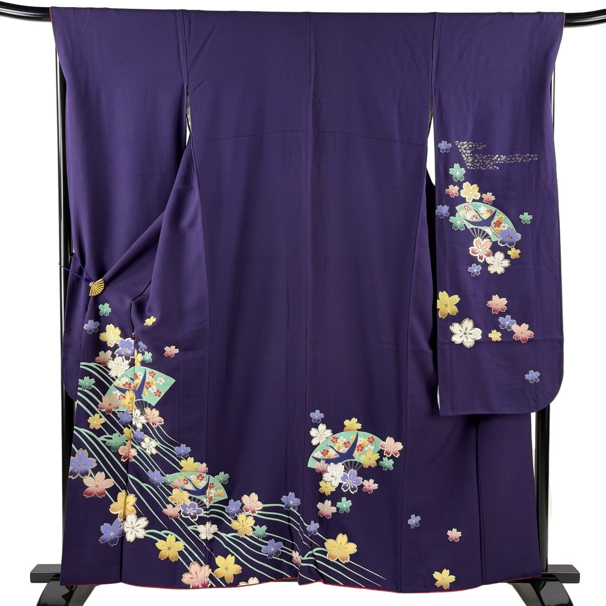 振袖 身丈169cm 裄丈68cm L 袷 牡丹 草花 刺繍 金彩 薄紫 正絹 秀品 振袖 身丈169cm 裄丈68cm L 袷 牡丹 草花 刺繍 金彩 薄紫 正絹 秀品