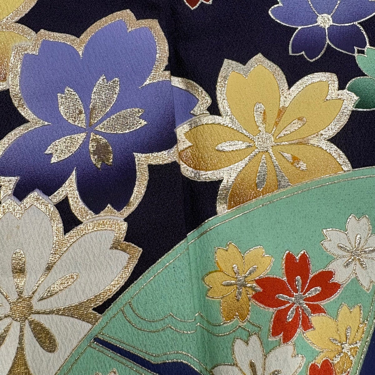 振袖 身丈159.5cm 裄丈68.5cm L 袷 桜 扇 金彩 紫 正絹 秀品｜中古